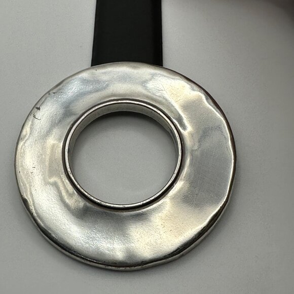 Chico’s black leather adjustable size M/L hook silver tone buckle belt - Picture 2 of 6